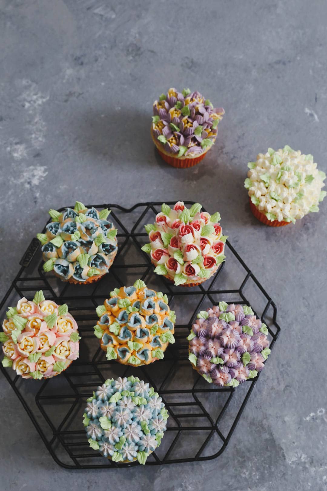 Russian Piping Tips For Cupcakes